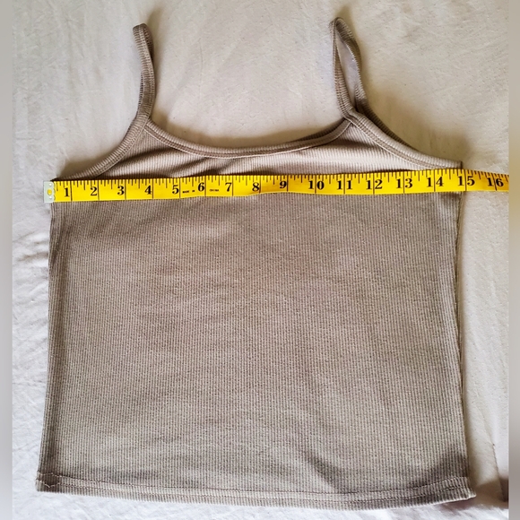 (Lot of 3)Women's Tanks w/Adjustable Straps Size Medium - Picture 12 of 15